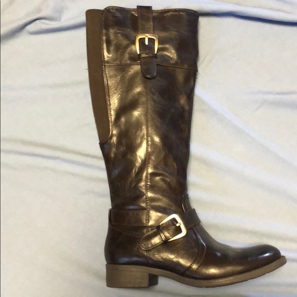 Dark brown great northwest boots